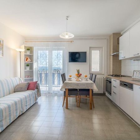 Apartment La Mare Stobreč エクステリア 写真