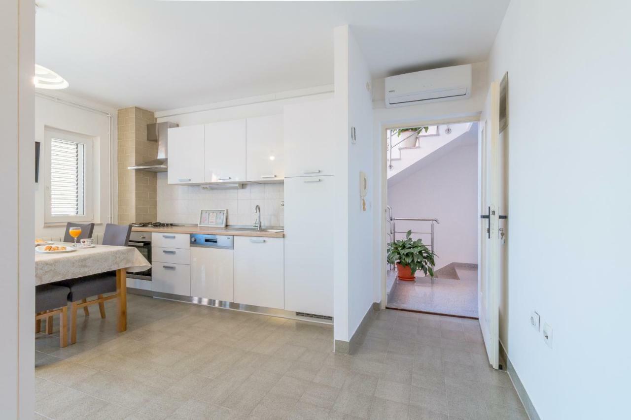 Apartment La Mare Stobreč エクステリア 写真